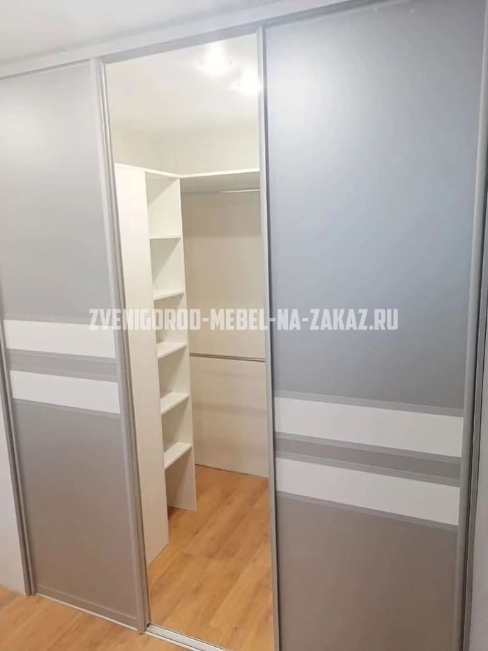 Офисная мебель на заказ в Звенигороде